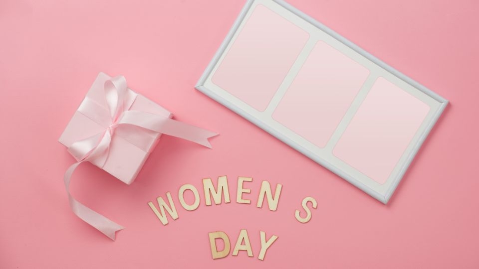 Background 8/3 dễ thương