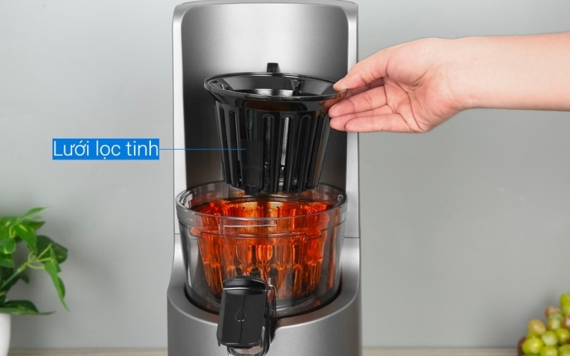 Lưới lọc tinh trên máy ép Hurom
