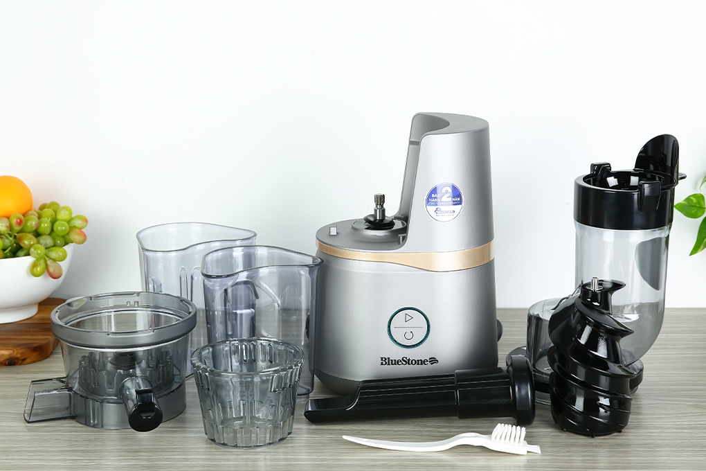 Máy ép chậm Bluestone sẽ là lựa chọn lý tưởng cho những ai đang muốn sở hữu một sản phẩm đa năng, an toàn