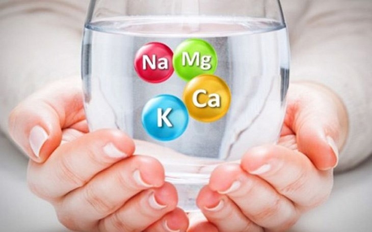 Nước bù điện giải là gì? Những loại nước bù điện giải lành mạnh có thể bạn không biết1