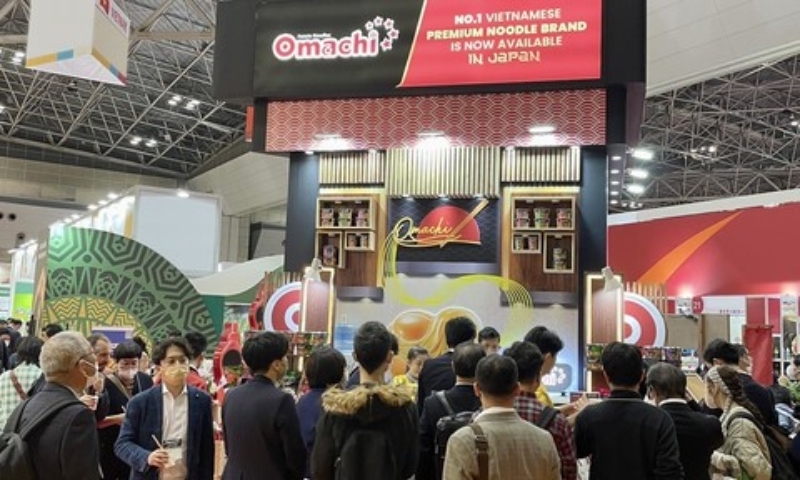 Mì lạnh sốt táo hình 1