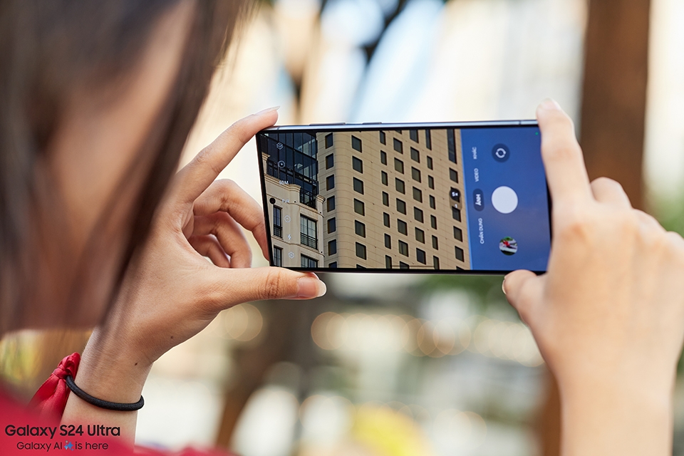 Samsung Galaxy S24 Ultra: Khoản đầu tư xuất sắc dịp cuối năm để bạn đón Tết Giáp Thìn “sang, xịn, mịn” 16