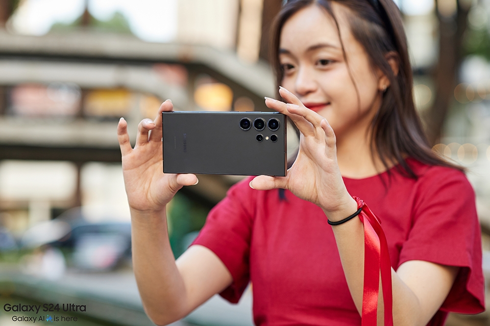 Samsung Galaxy S24 Ultra: Khoản đầu tư xuất sắc dịp cuối năm để bạn đón Tết Giáp Thìn “sang, xịn, mịn” 9