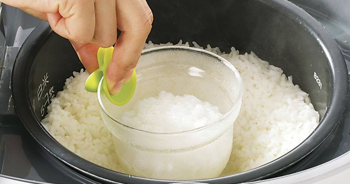 cách nấu cơm điện không bị cháy - Ảnh 3
