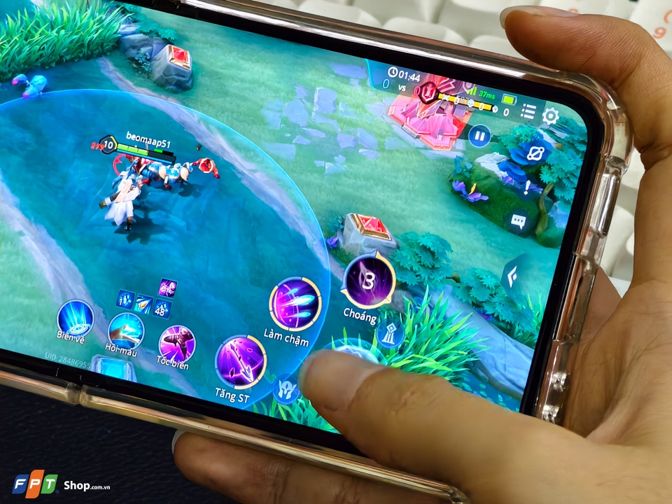 Chơi game Liên Quân Mobile với mạng FPT cực mượt