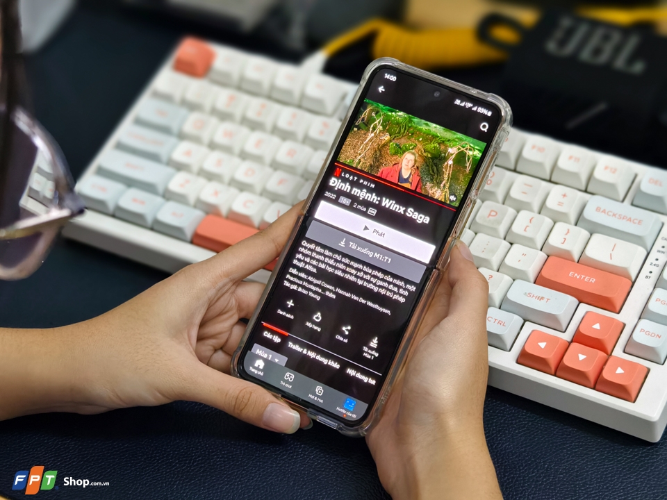 Xem phim Netflix với mạng di động FPT