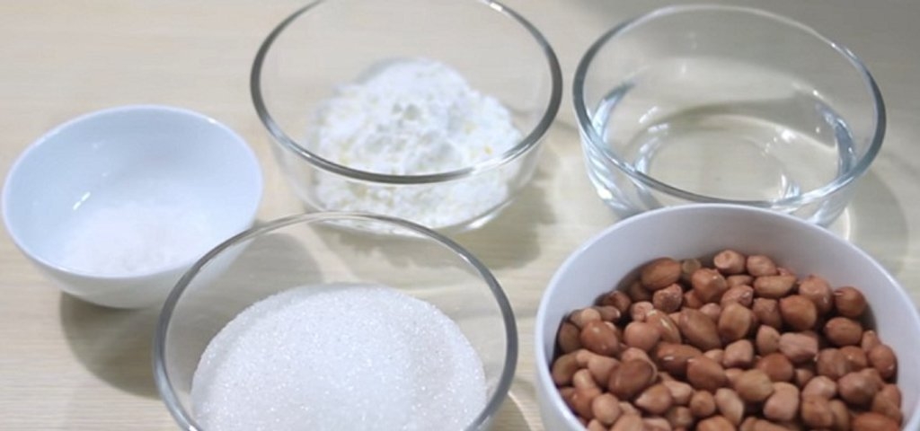 Nguyên liệu làm món mứt lạc