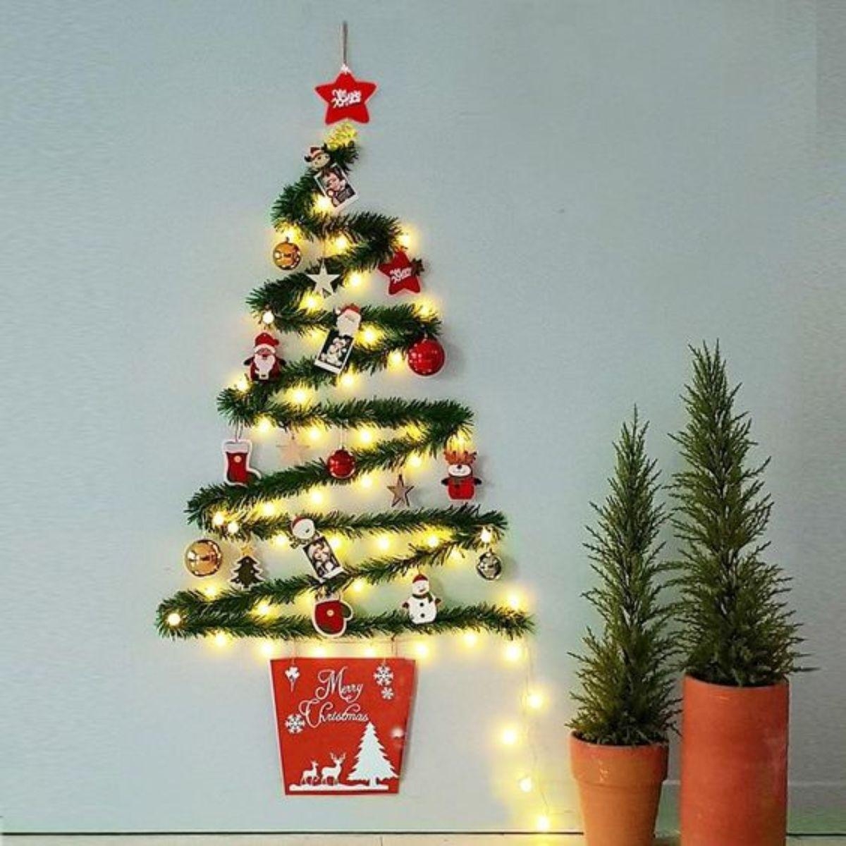 Chi tiết 10 cách làm cây thông Noel từ các vật liệu đơn giản 9