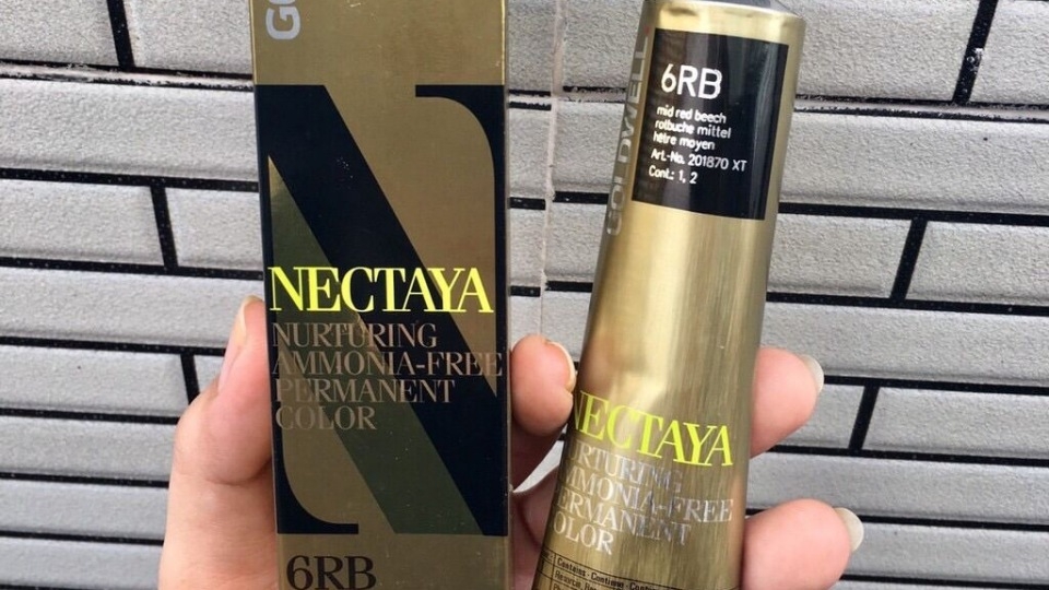 Thuốc nhuộm tóc Goldwell ứng dụng công nghệ Tintura Complex