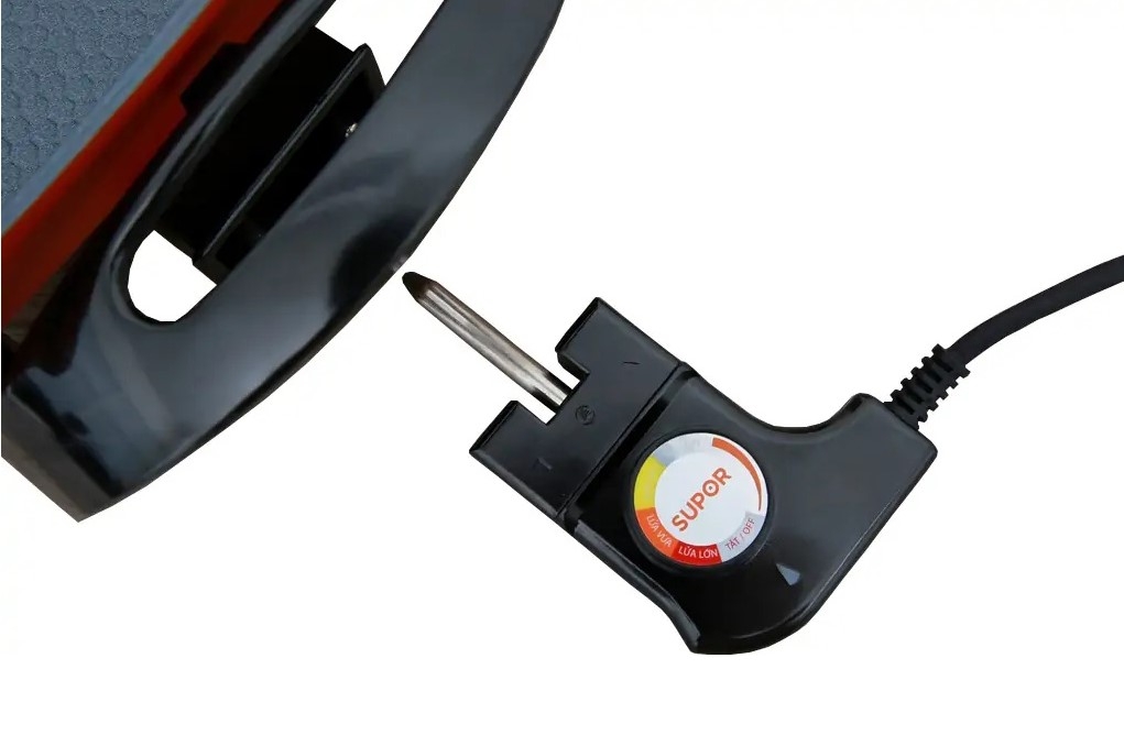 Công suất mạnh lên đến 1360W
