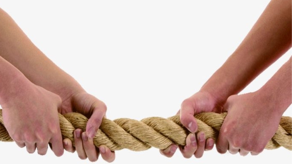Dây kéo co dài mấy mét?