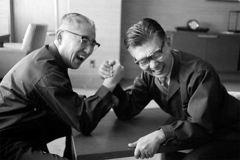 Sony của nước nào hình 2