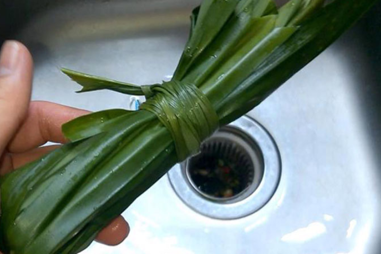 Cách nấu nha đam đường phèn không đắng, không nhớt thơm ngon, hấp dẫn, hợp khẩu vị của nhiều người hình 3