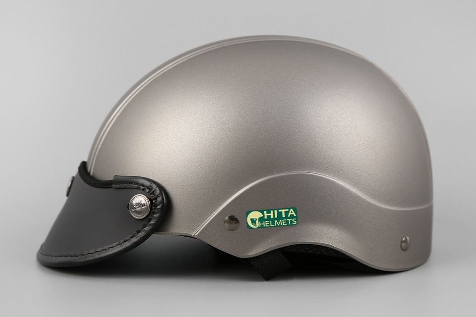 Mũ bảo hiểm Chita của nước nào