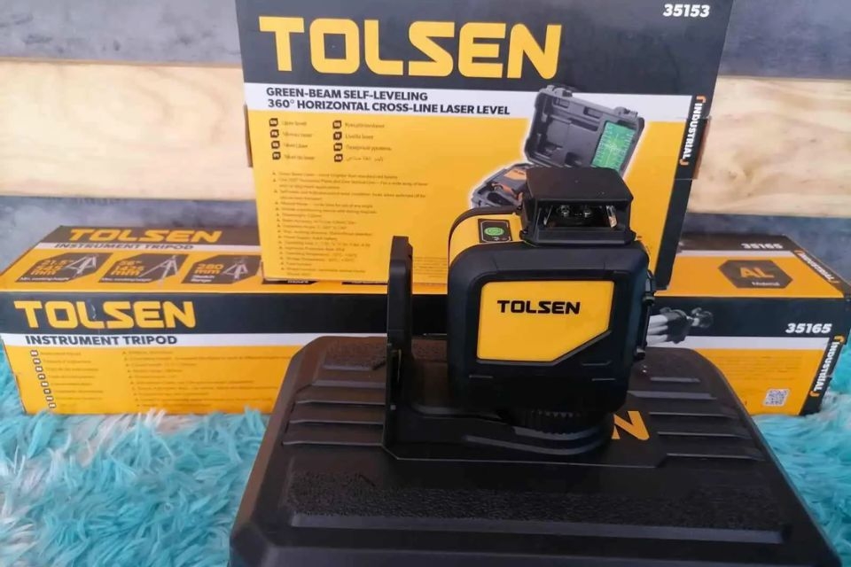Máy cân bằng laser Tolsen chế tác tỉ mỉ với chất lượng cao cấp
