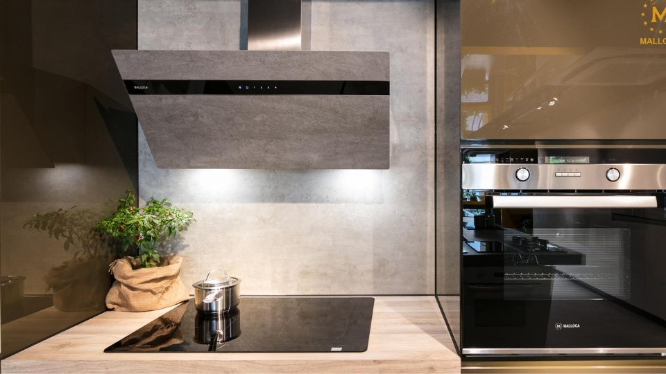 Chọn kích thước phù hợp với không gian bếp