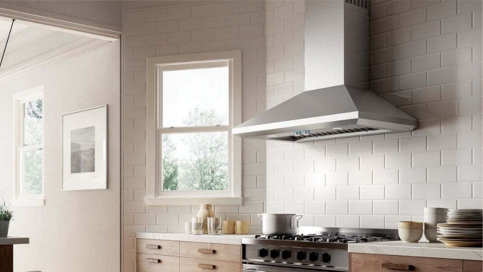 Ưu nhược điểm của máy hút mùi áp tường