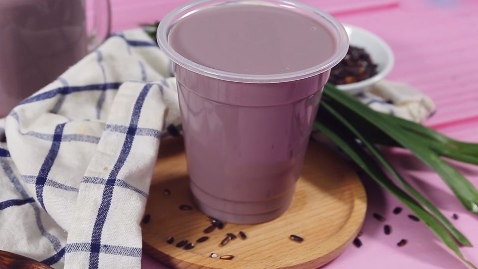 Sữa hạt nếp cẩm
