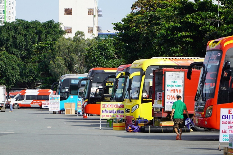 Vé xe Tết 2024 (hình 1)