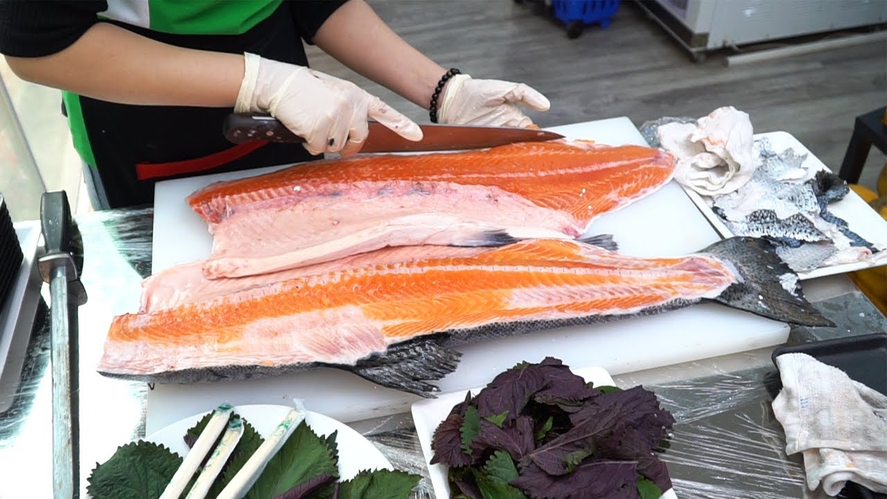 cách sơ chế cá hồi hình 3