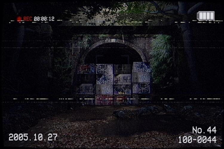 Inunaki Tunnel - Ngôi làng quỷ ám: Khám phá bí ẩn của một streamer dũng cảm 1