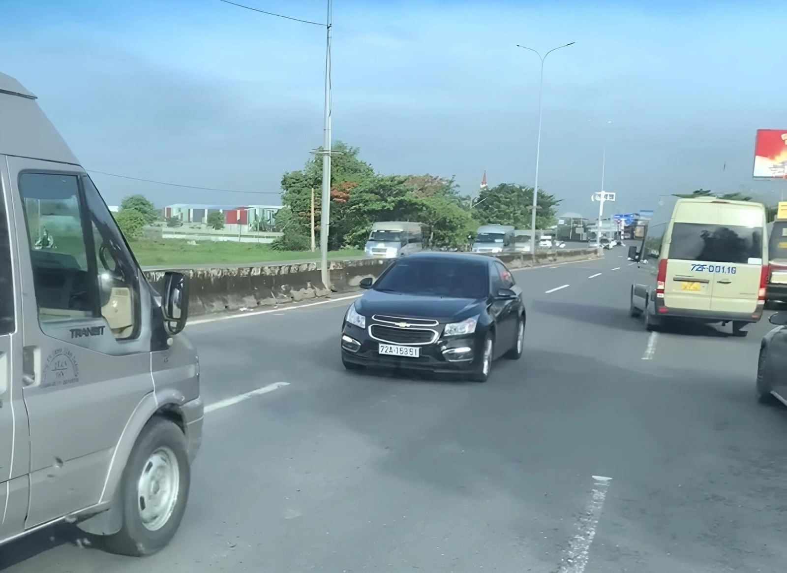 camera phạt nguội hình 6