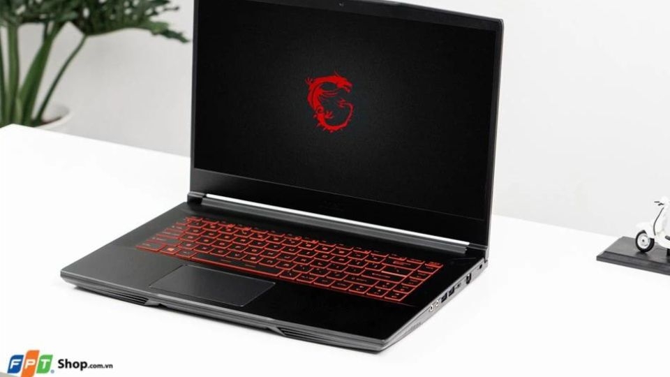 MSI Gaming GF63 Thin 11UC-1228VN i7 11800H