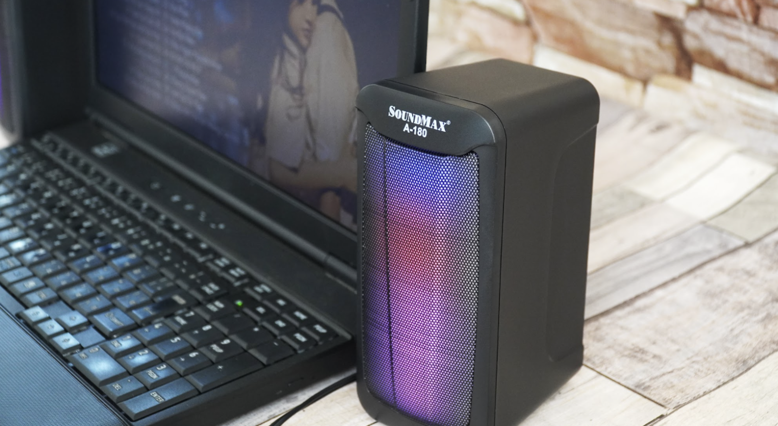 loa vi tính nghe nhạc hay 9