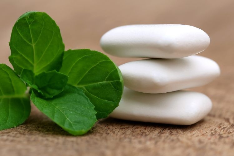 Ứng dụng đường Isomalt trong sản xuất kẹo cao su không đường