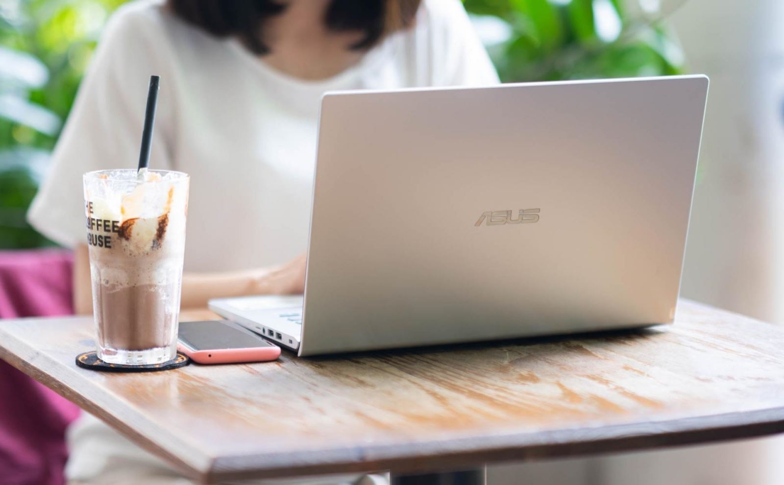 laptop asus của nước nào hình 7