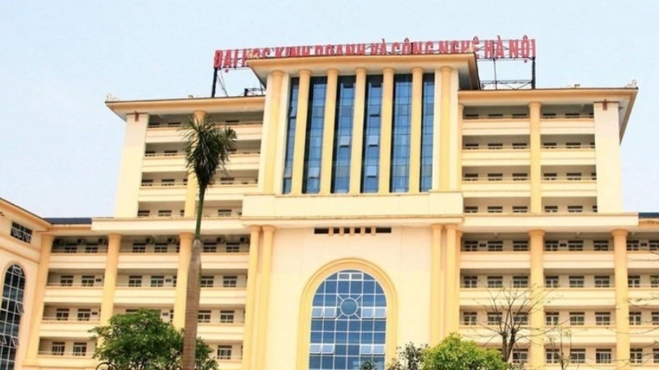 Trường Đại Học Kinh Doanh và Công Nghệ Hà Nội