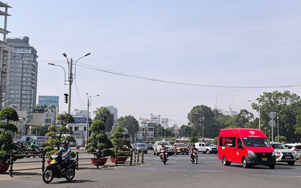 Du xuân cùng Redmi Note 13 Pro Plus (hình 4)