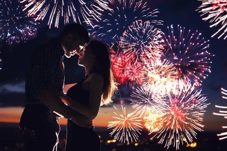 Status thời khắc Giao Thừa (hình 5)