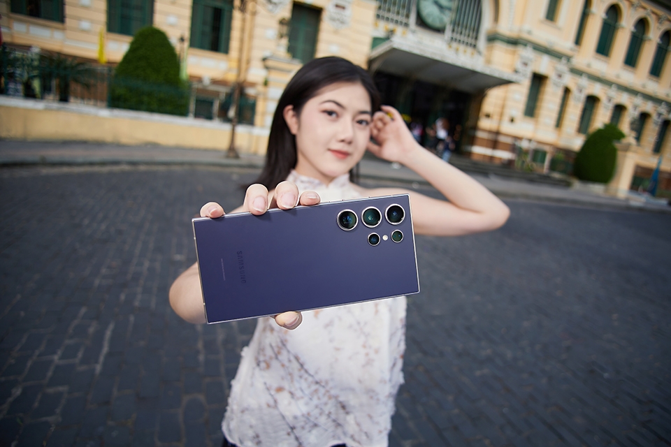 Samsung Galaxy S24 Ultra: Món “lì xì” lý tưởng nhất cho các S Fan và Note Fan trong mùa Tết này 2