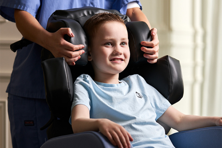 Trẻ em có nên ngồi ghế massage hay không? Những lợi ích và lưu ý khi để trẻ sử dụng ghế massage hình 6