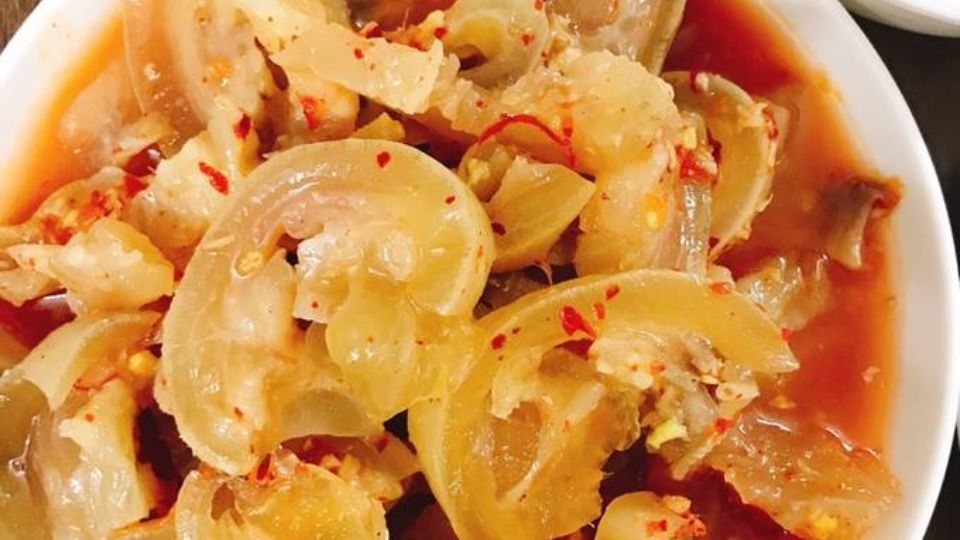 Da bò xào sả ớt