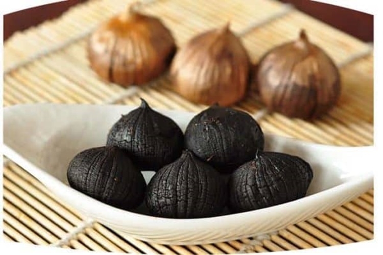 Cách ngâm rượu tỏi chuẩn để tốt cho sức khỏe và tăng công dụng chữa các bệnh - Hình 5