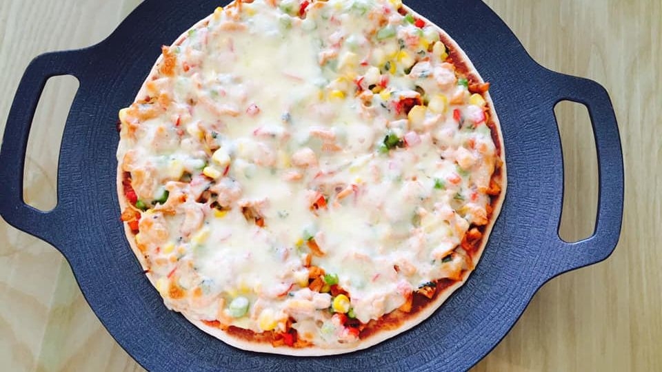 Bước 4: Nướng bánh pizza