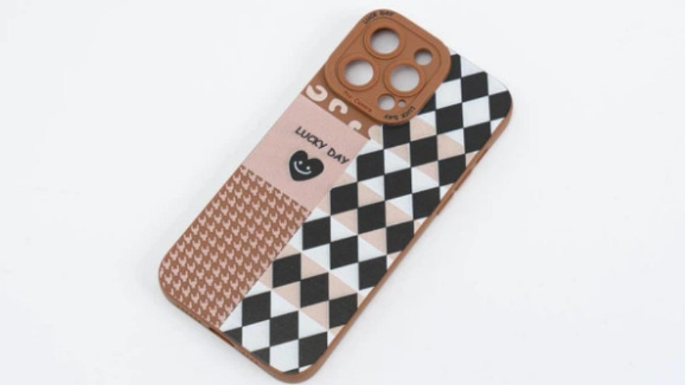 Ốp lưng điện thoại iPhone 14 Pro Max Meetu họa tiết caro