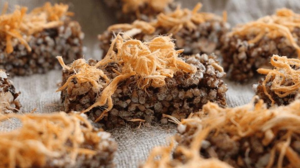 Cách làm bánh gạo lứt chà bông (4)