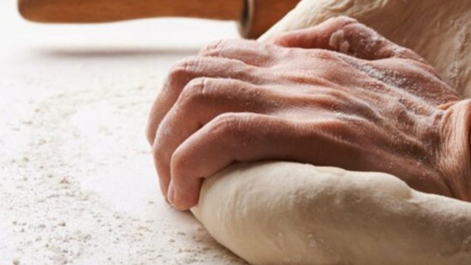 Cách làm bánh mì gạo lứt (2)