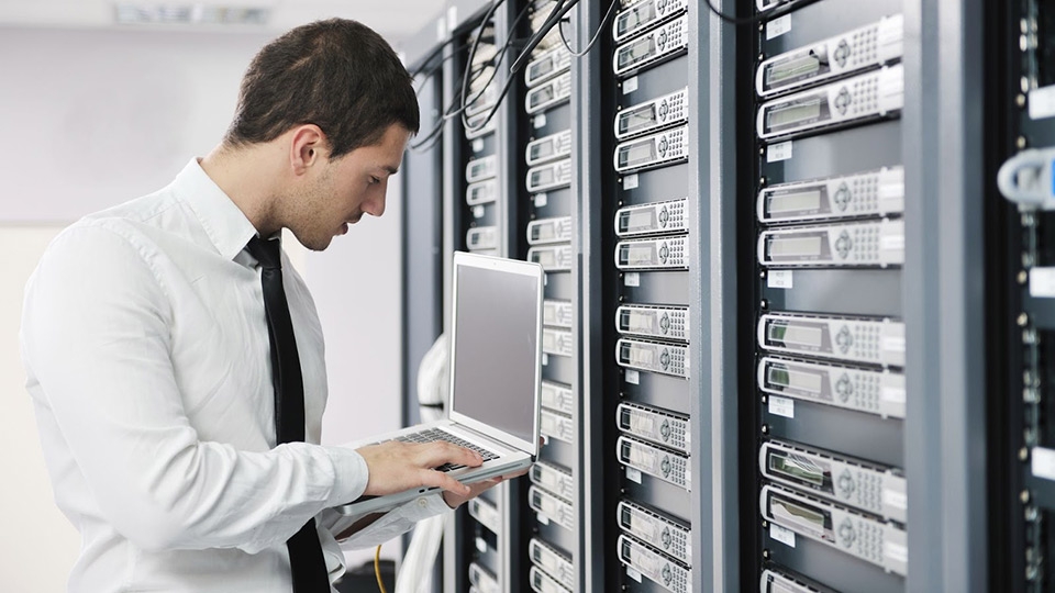 Database Administrator là vị trí của một quá trình học tập kiến thức và kỹ năng