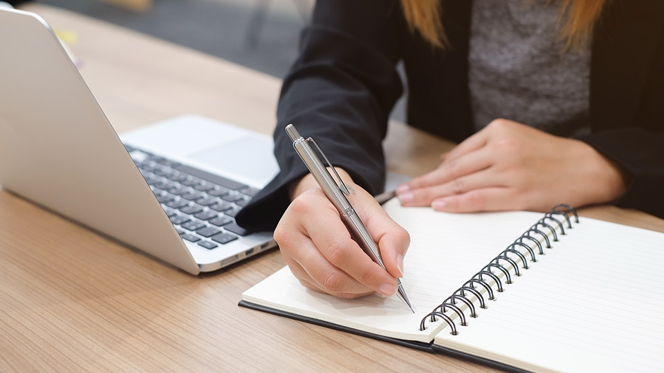 Cần bắt đầu học về những kiến thức cơ bản nhất