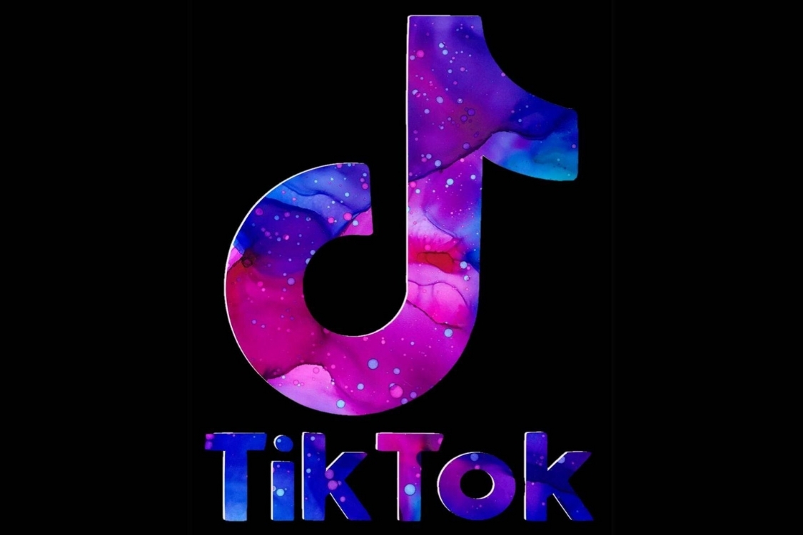 Logo biểu tượng TikTok sáng tạo, phối 3D