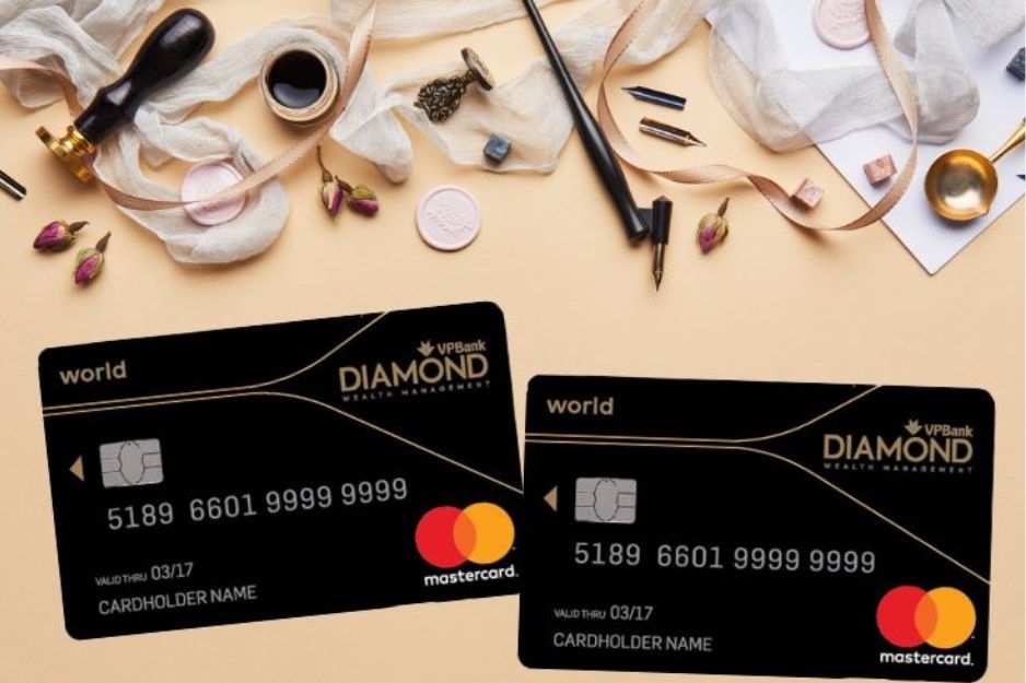 thẻ đen vpbank hình 1