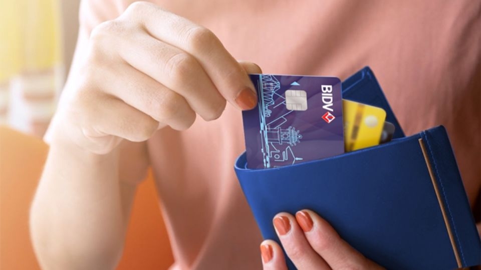 Các tài khoản thu phí thường niên BIDV