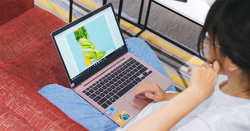 Laptop mỏng nhẹ tặng bạn gái Valentine 2024 hình 1