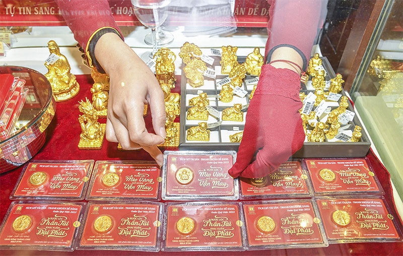 vía Thần Tài 2024 nên mua vàng gì hình 1