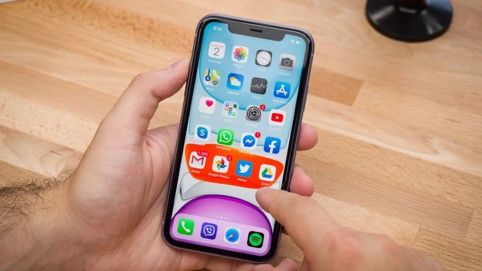 Lý do vì sao nên chọn màn hình iPhone 11 Pro?