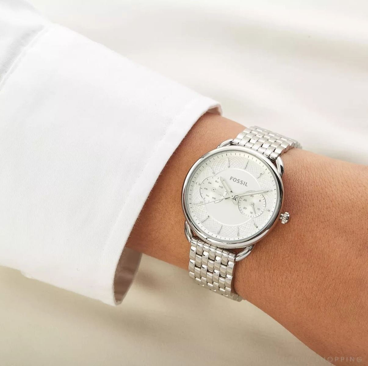 đồng hồ fossil của nước nào hình 5